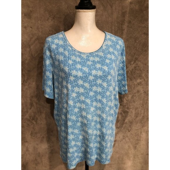 1X Plus Blue Floral Top Blouse Short Sleeve Basic Additions #391 - Picture 2 of 5
